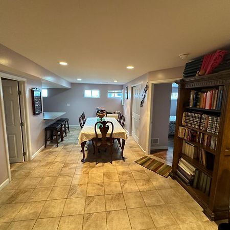Fenton Oasis Apartment Luaran gambar