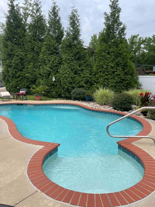 Fenton Oasis Apartment Luaran gambar