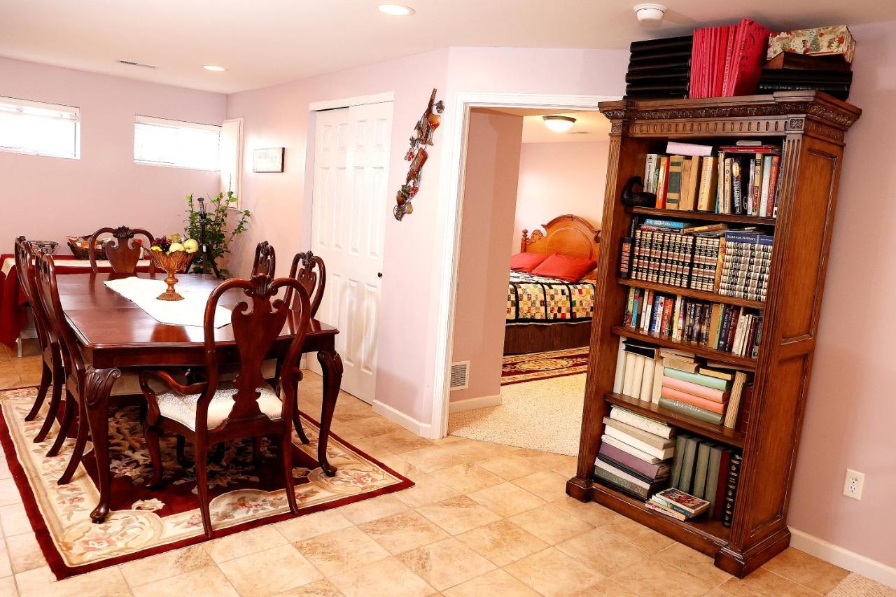Fenton Oasis Apartment Luaran gambar