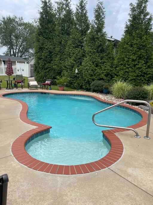 Fenton Oasis Apartment Luaran gambar