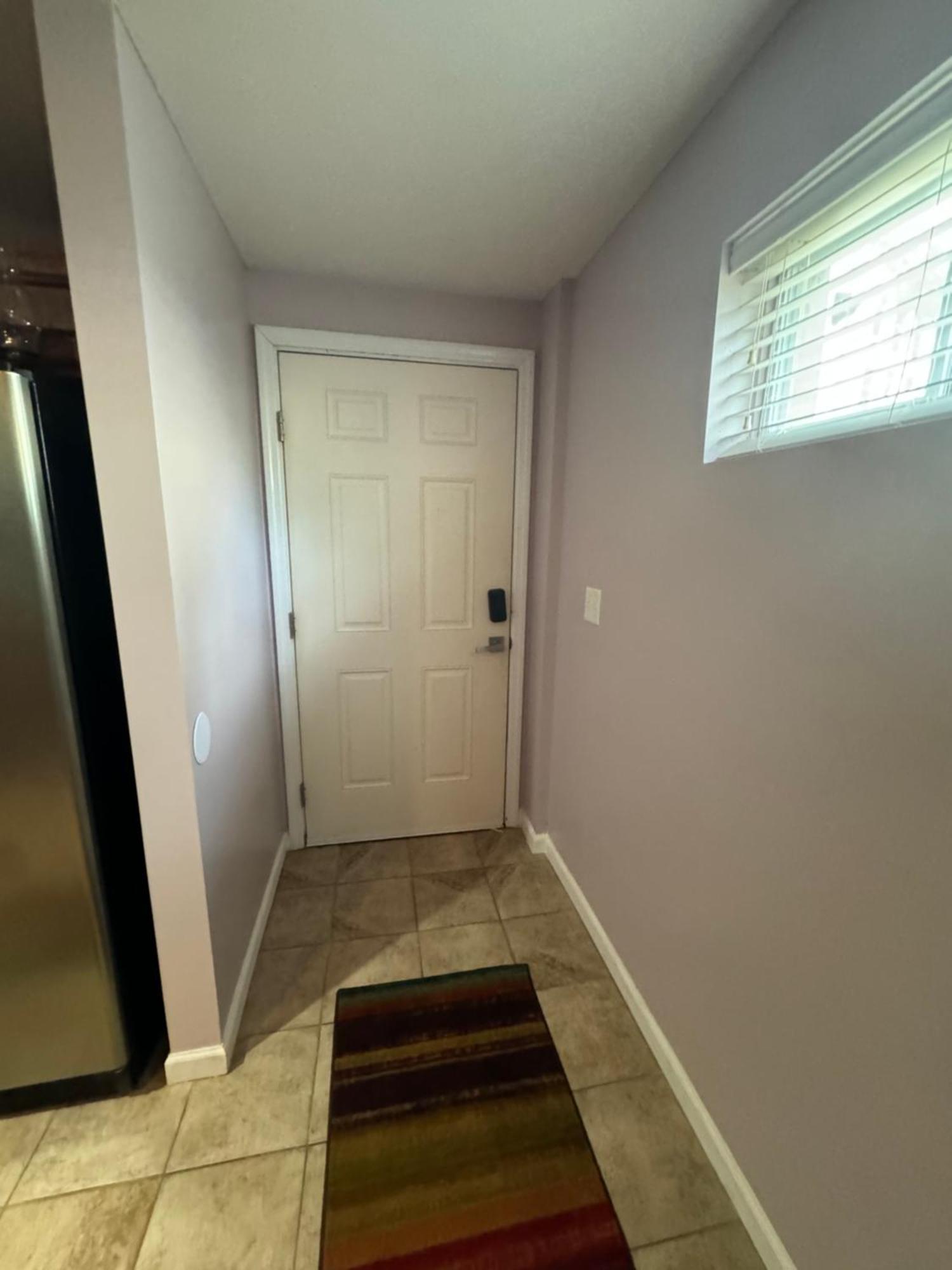 Fenton Oasis Apartment Luaran gambar