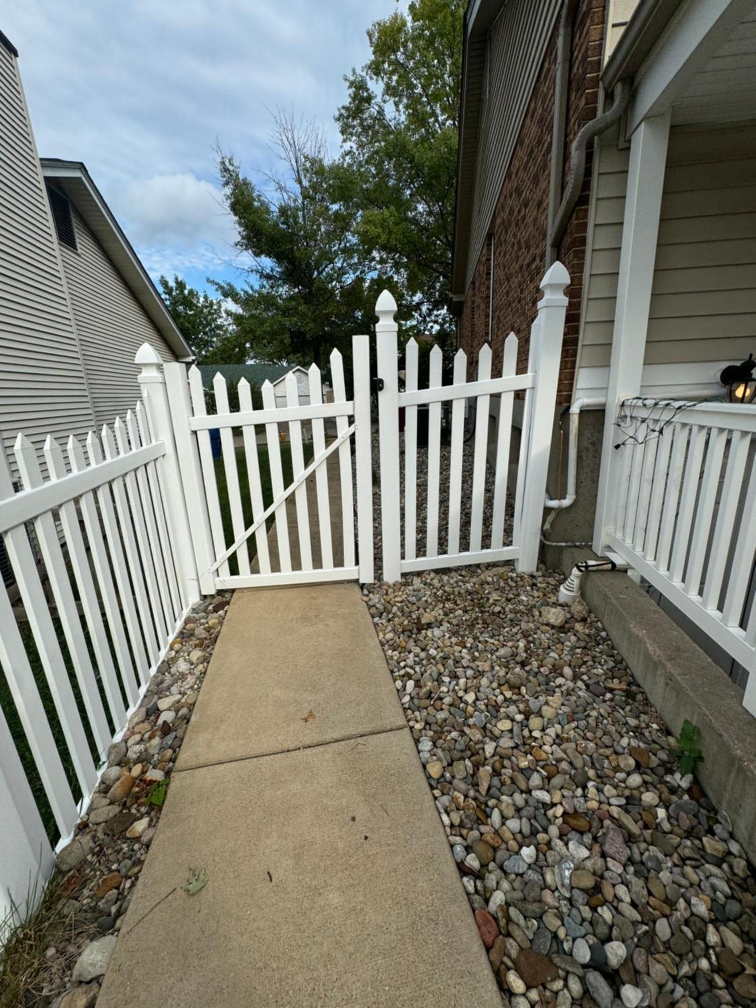 Fenton Oasis Apartment Luaran gambar